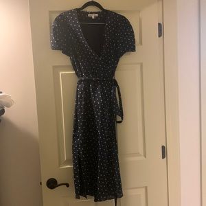 Alex Mill Cotten wrap dress. Navy and white. Size Medium
